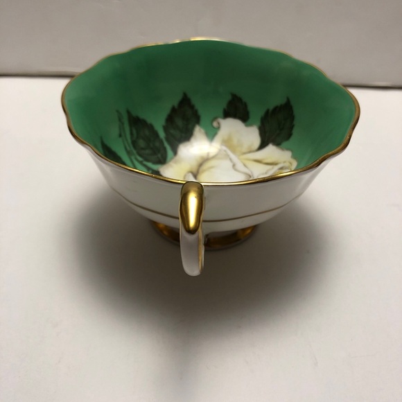 Paragon Double Warrant Cabbage Rose Tea Cup & Saucer Green Teacup Vintage - Picture 9 of 16